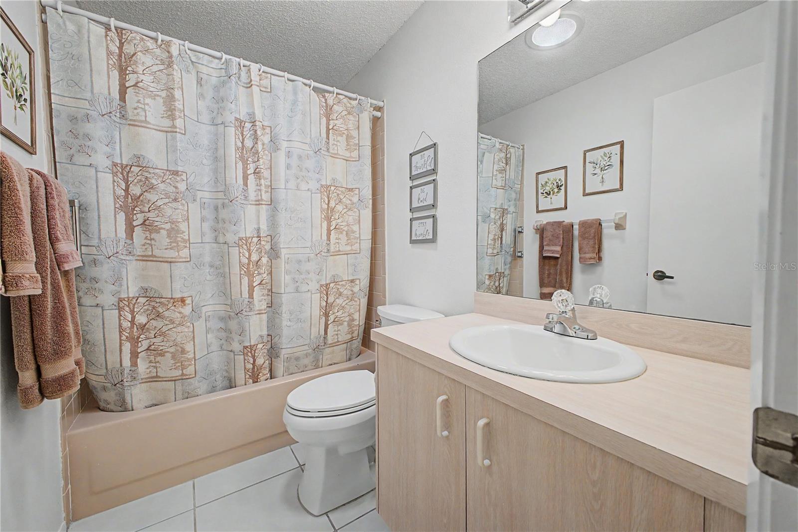 Image 29 of 48 For 3017 Whispering Pines Court