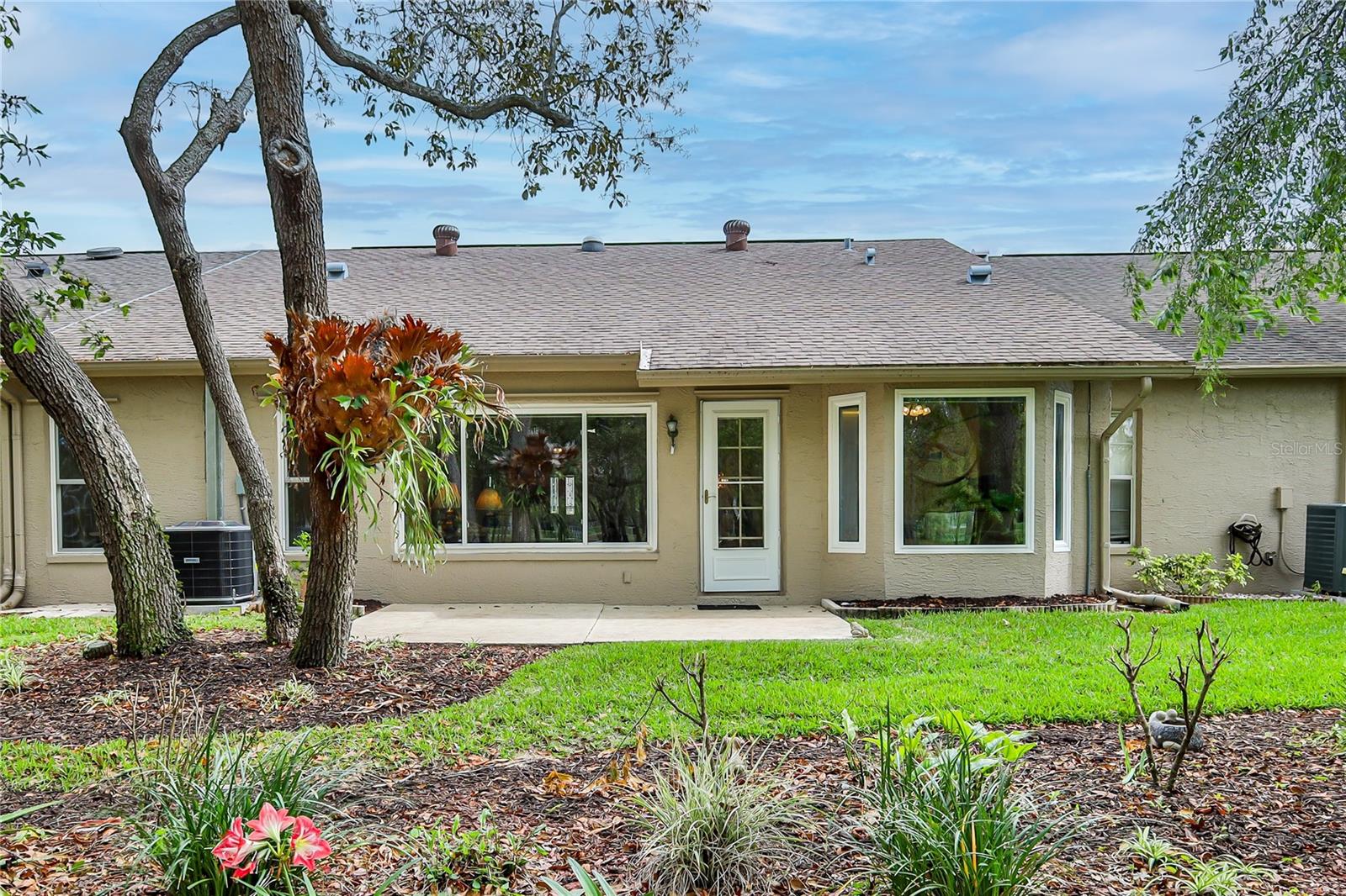 Image 31 of 48 For 3017 Whispering Pines Court