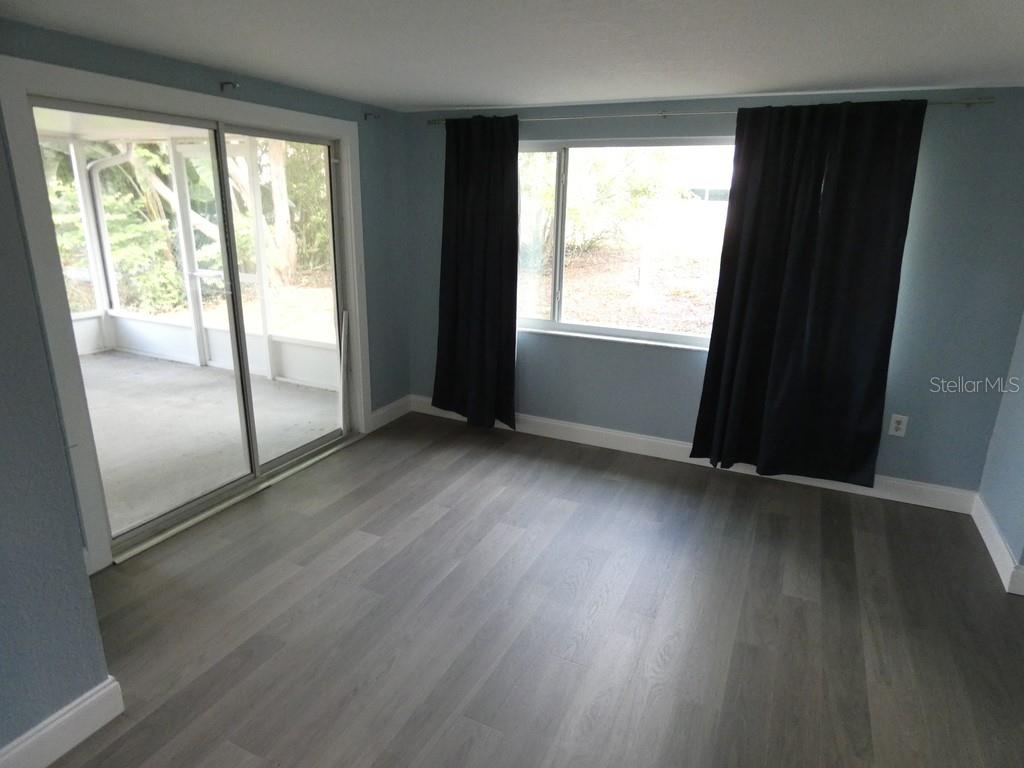 Image 6 of 21 For 8515 Windy Hill Lane