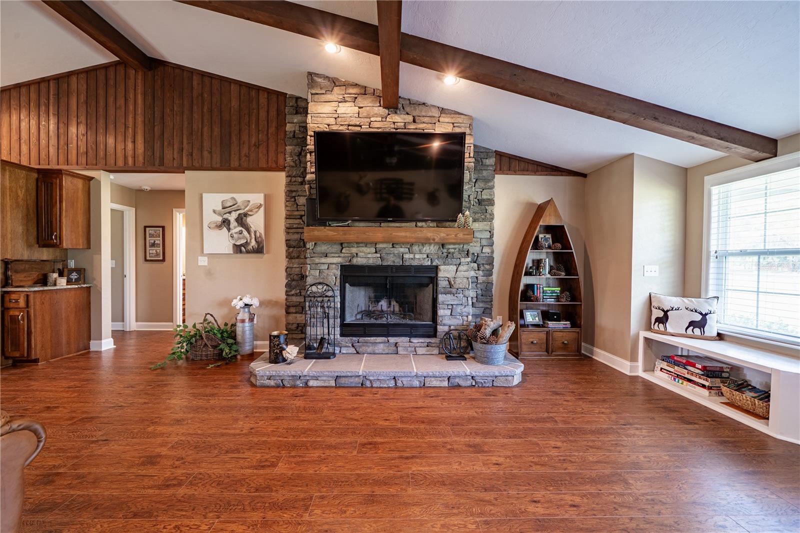 Listing photo id 16 for 4639 Wilson Springs Road