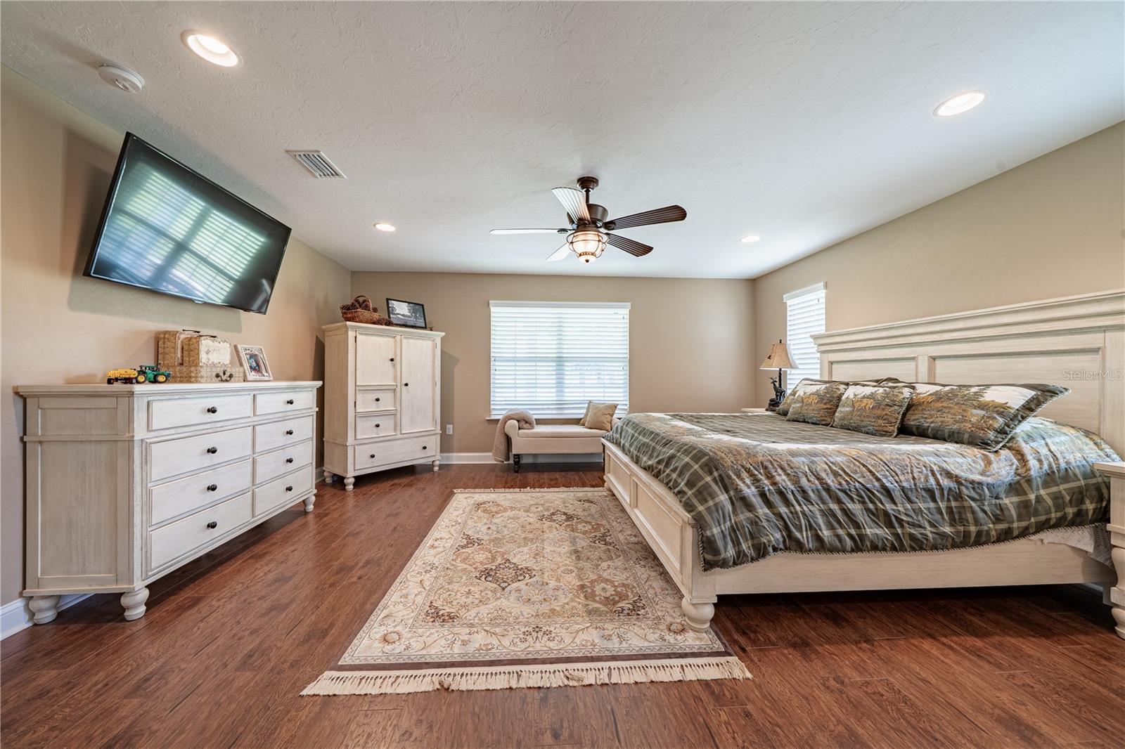 Listing photo id 20 for 4639 Wilson Springs Road