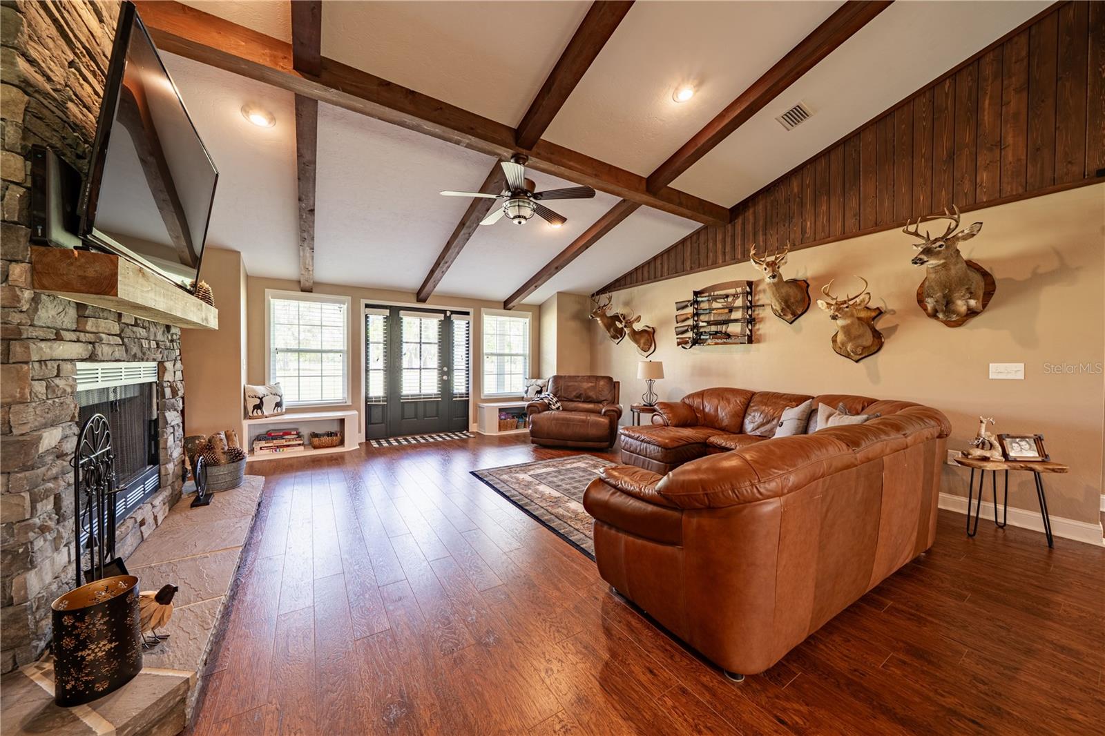 Listing photo id 1 for 4639 Wilson Springs Road