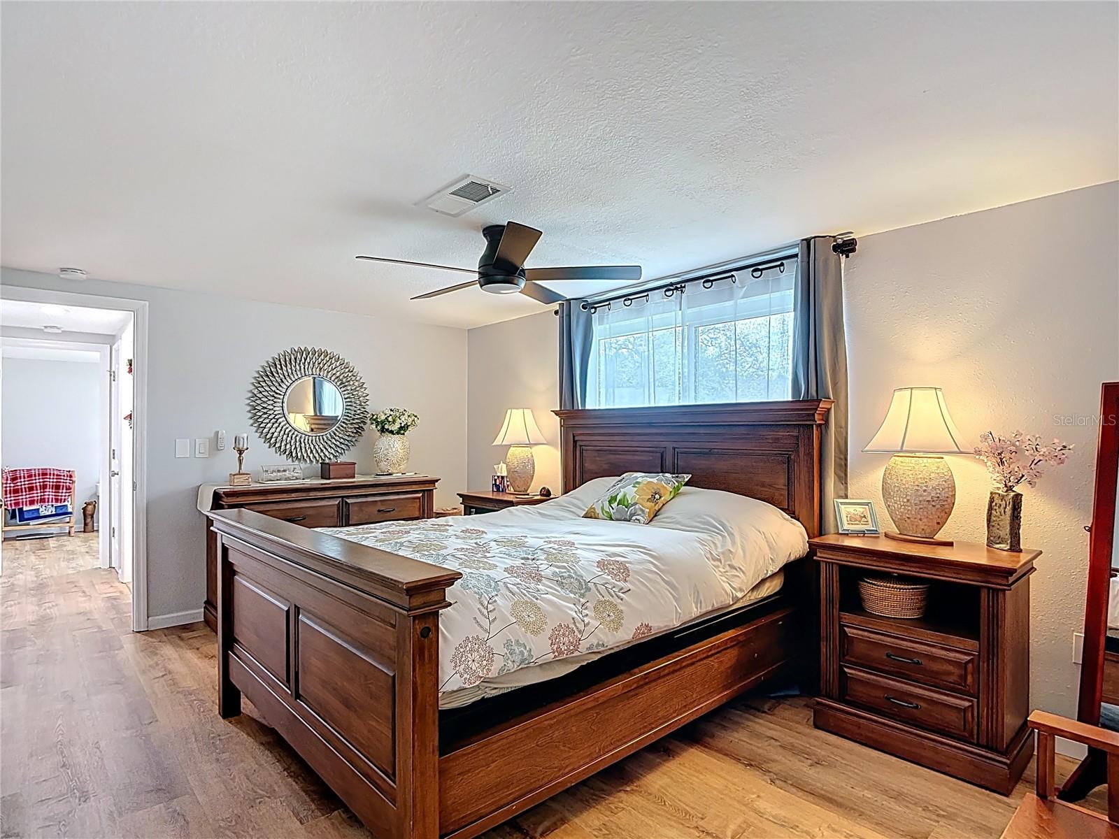 Image 26 of 54 For 12709 Castleberry Court