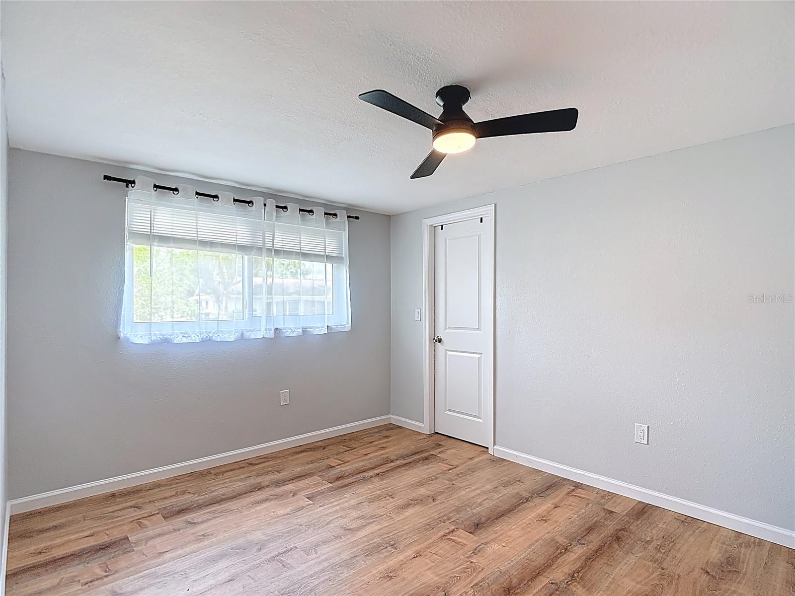 Image 29 of 54 For 12709 Castleberry Court