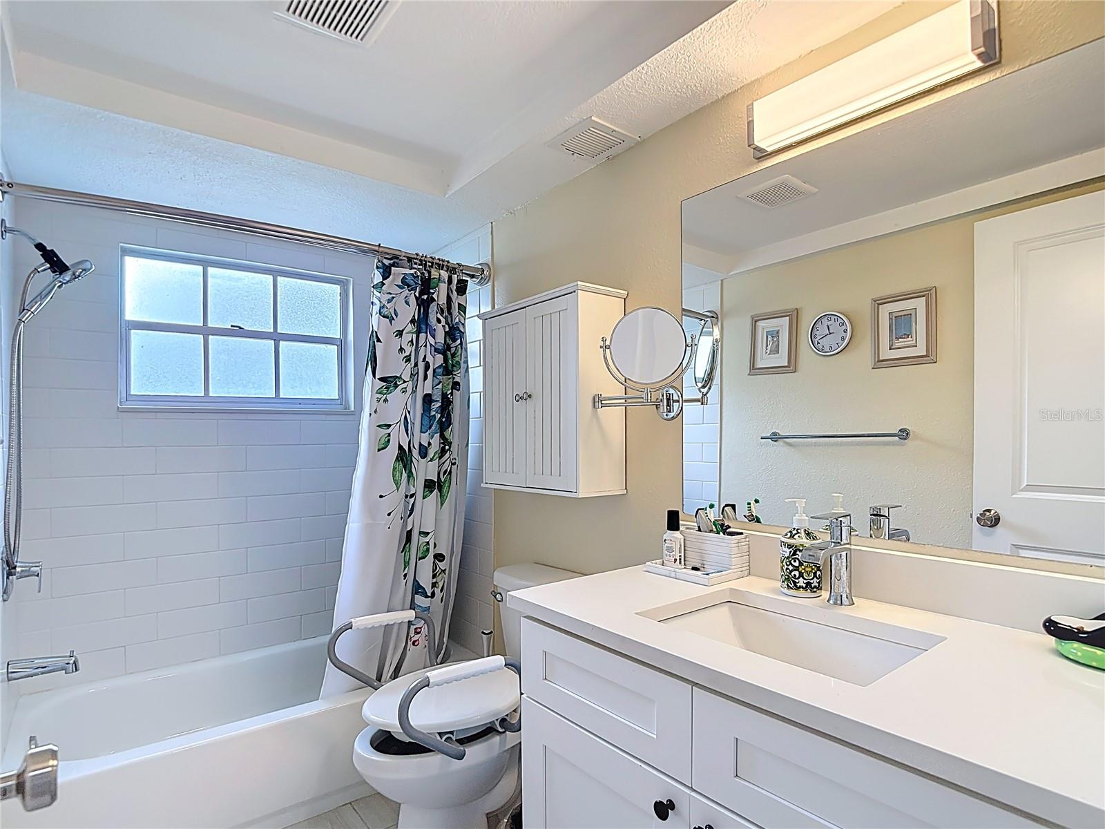 Image 31 of 54 For 12709 Castleberry Court