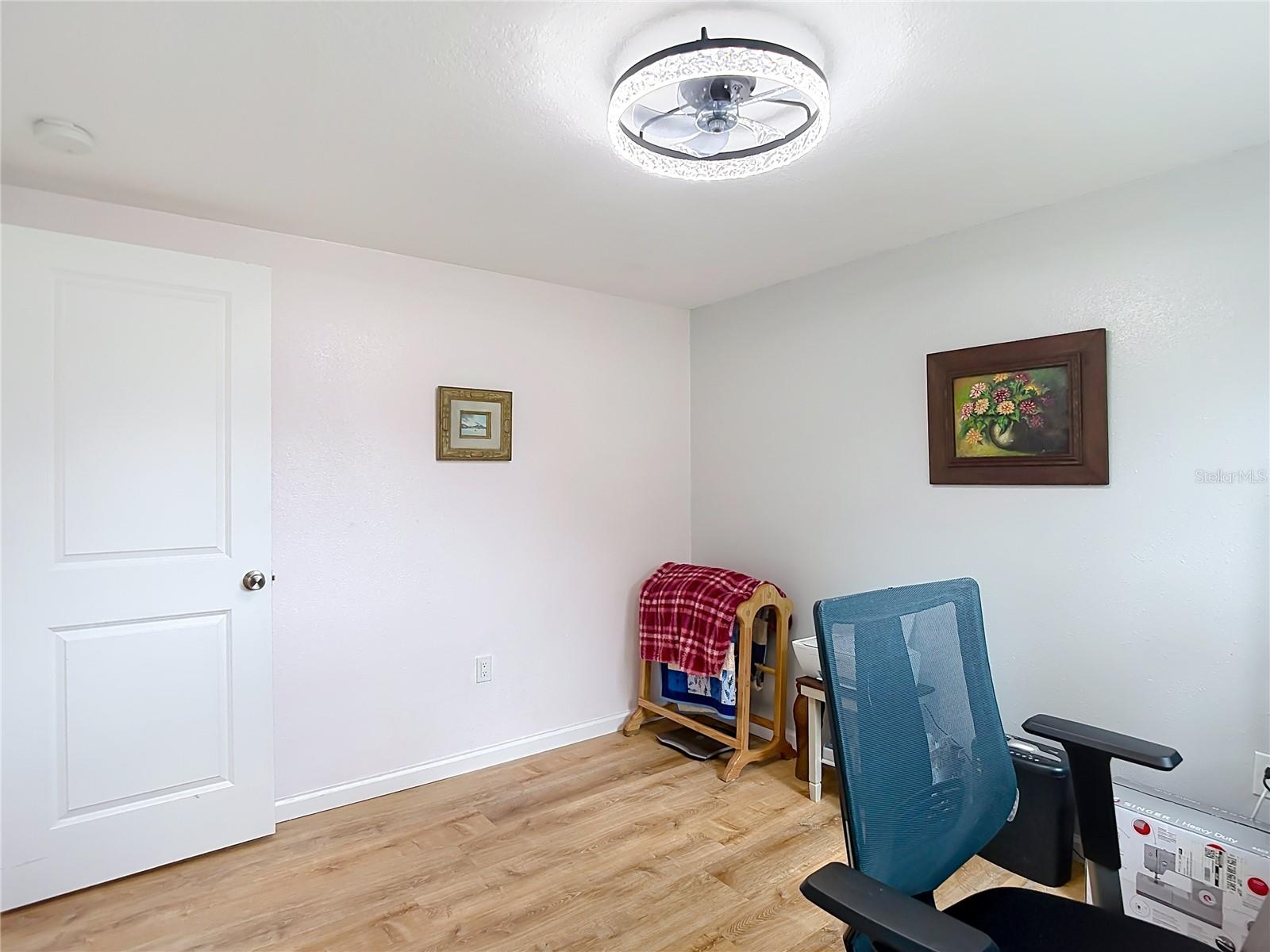 Image 37 of 54 For 12709 Castleberry Court