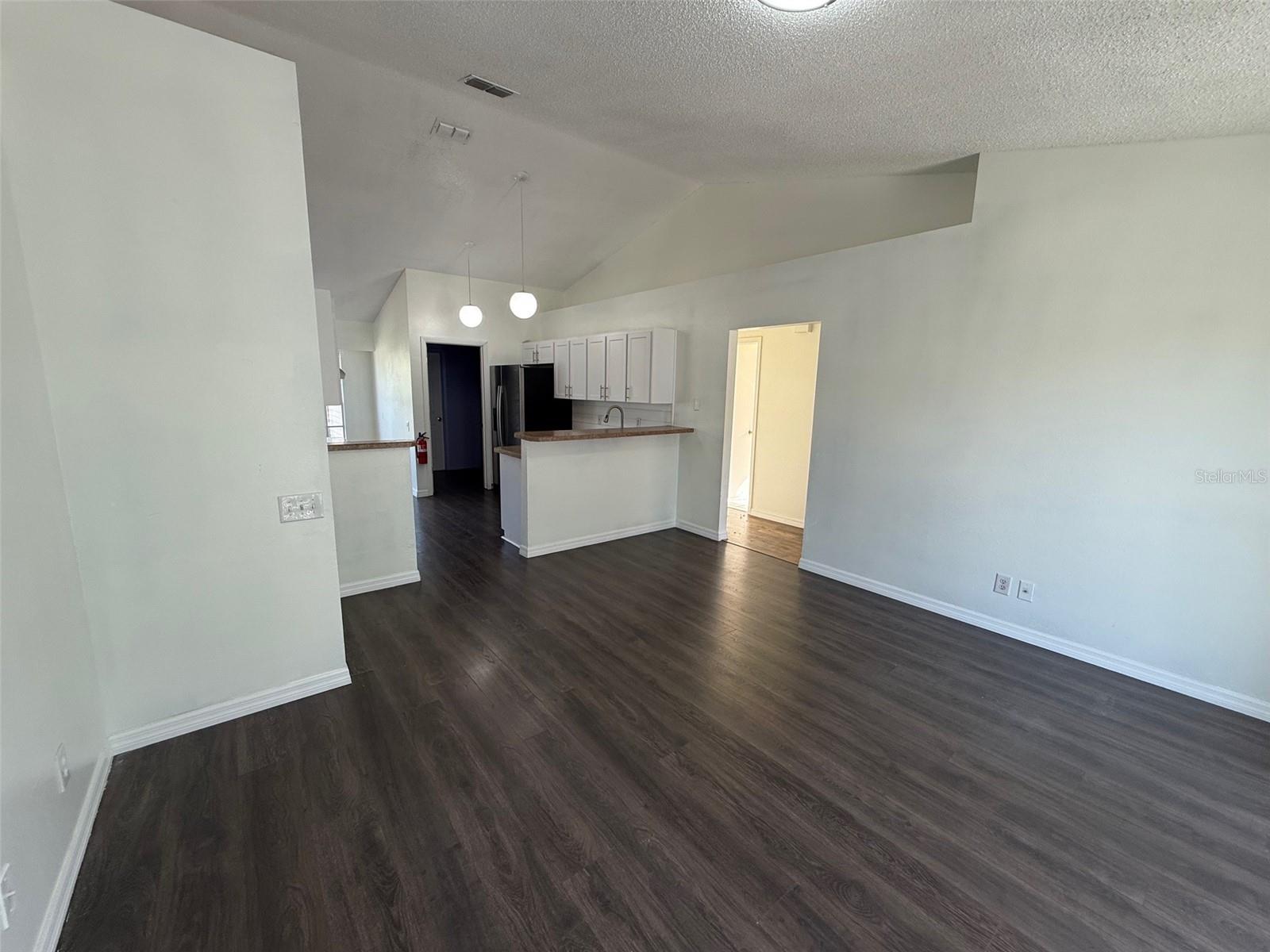 Image 10 of 20 For 13102 Linden Drive