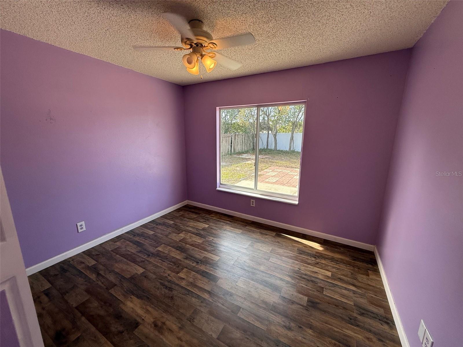 Image 16 of 20 For 13102 Linden Drive