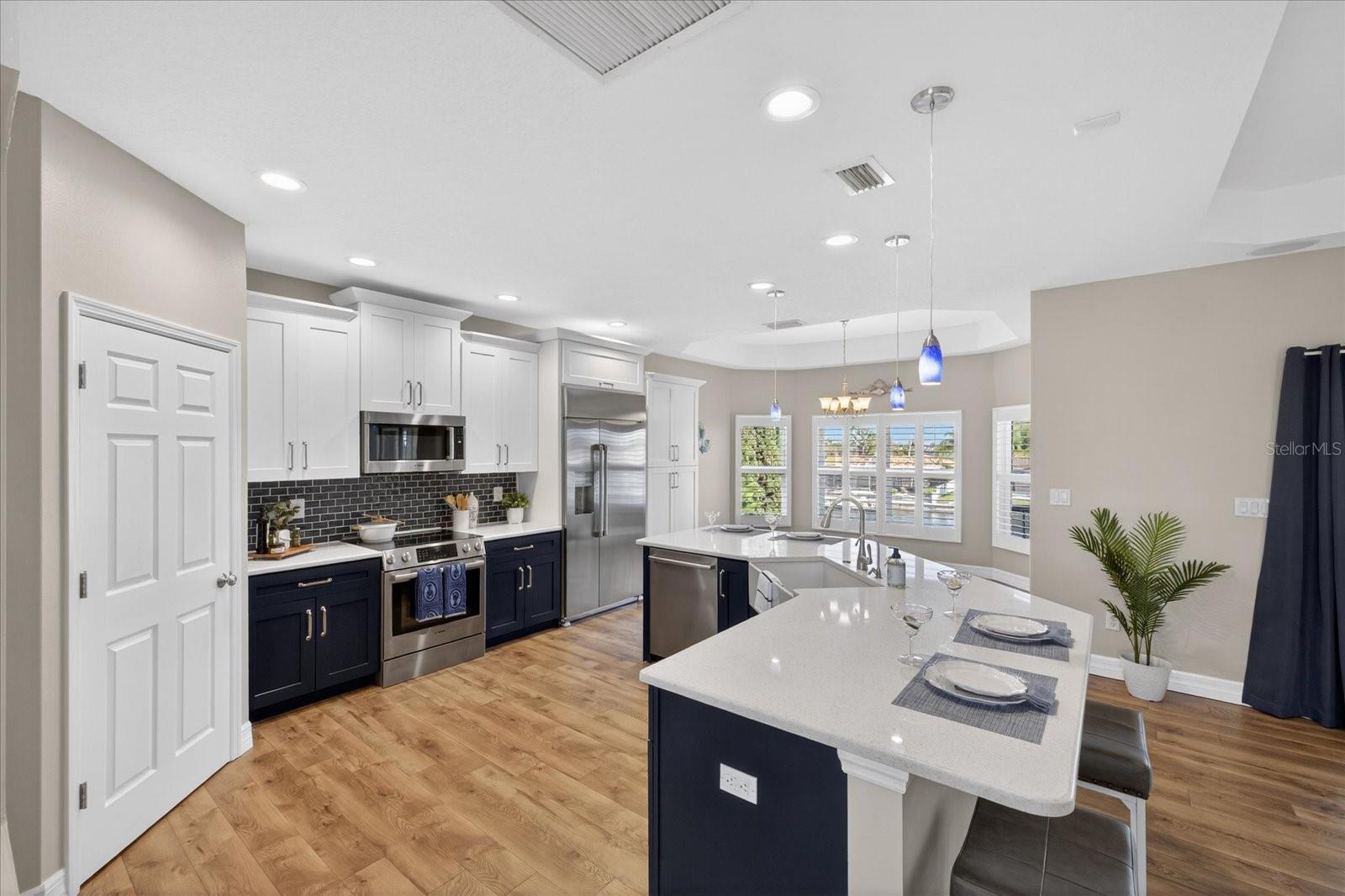 Image 12 of 74 For 3339 Seaway Drive