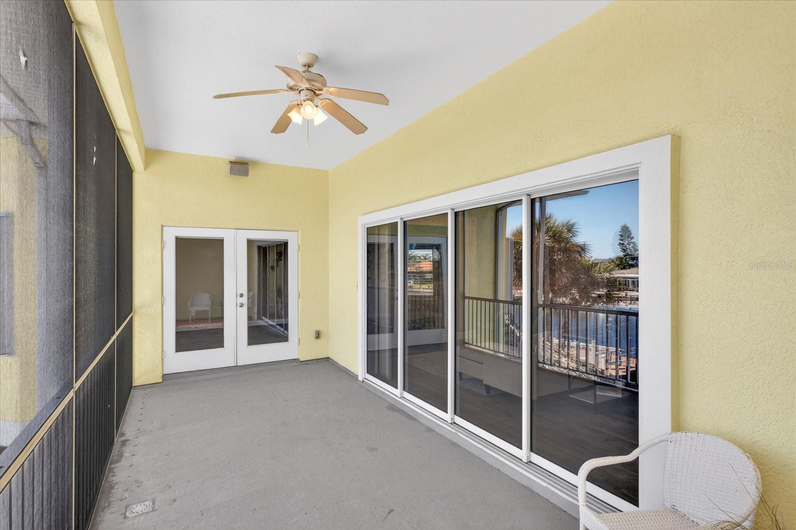 Image 17 of 74 For 3339 Seaway Drive