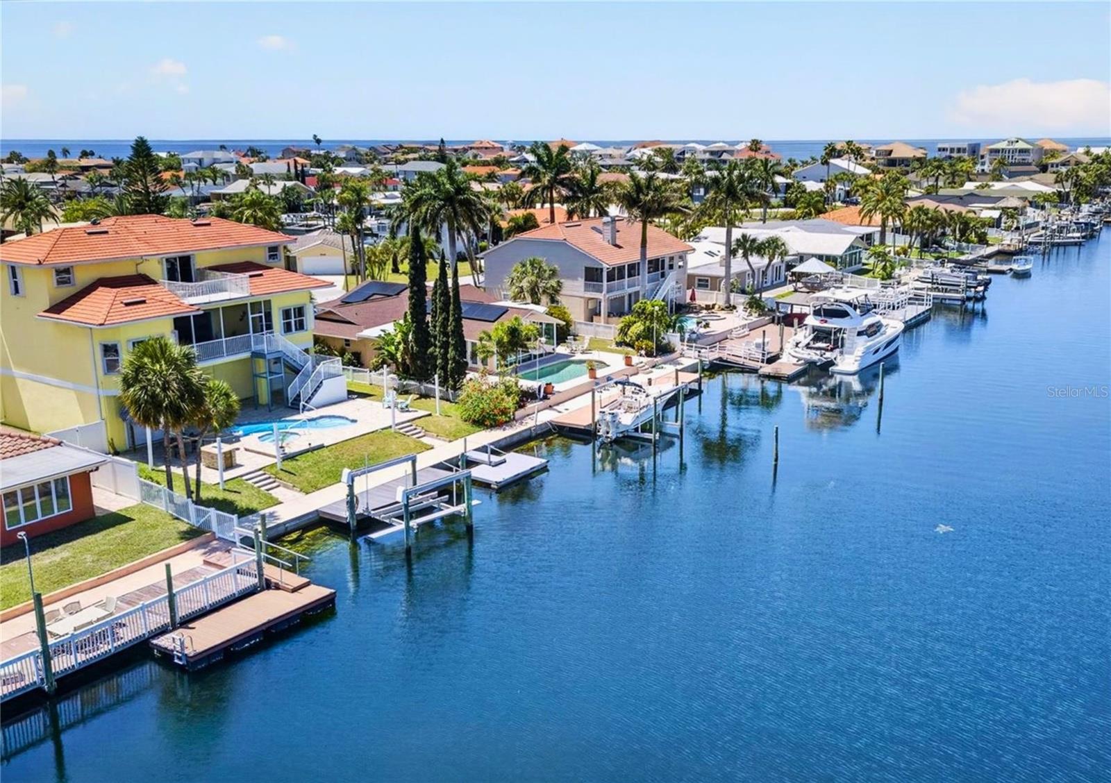 Image 3 of 74 For 3339 Seaway Drive