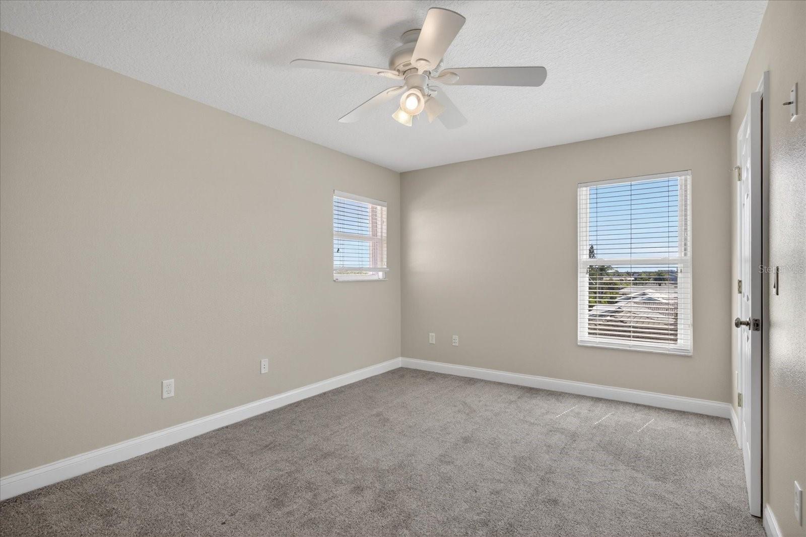 Image 33 of 74 For 3339 Seaway Drive