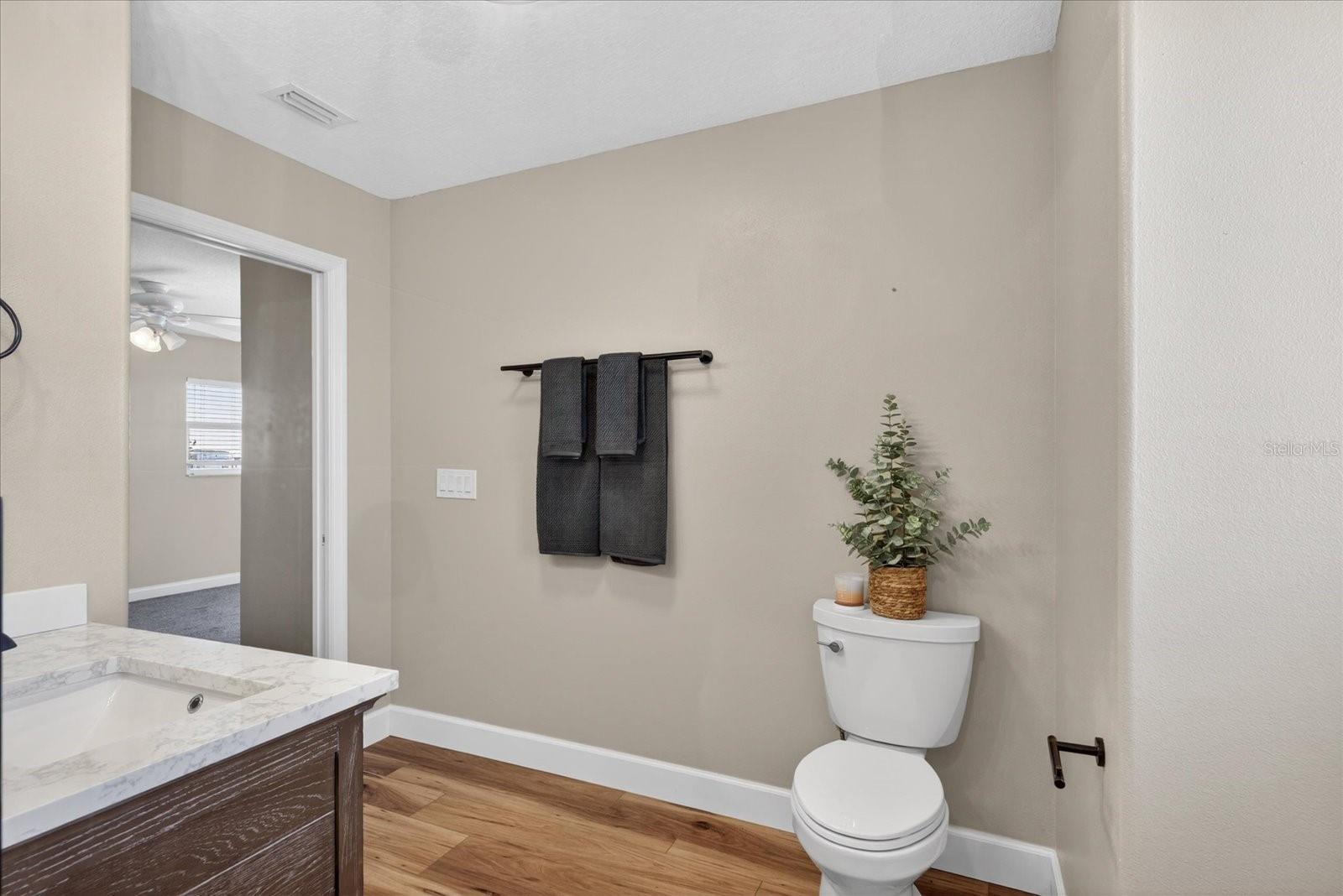 Image 37 of 74 For 3339 Seaway Drive