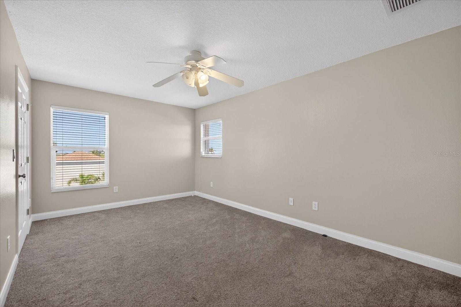 Image 38 of 74 For 3339 Seaway Drive