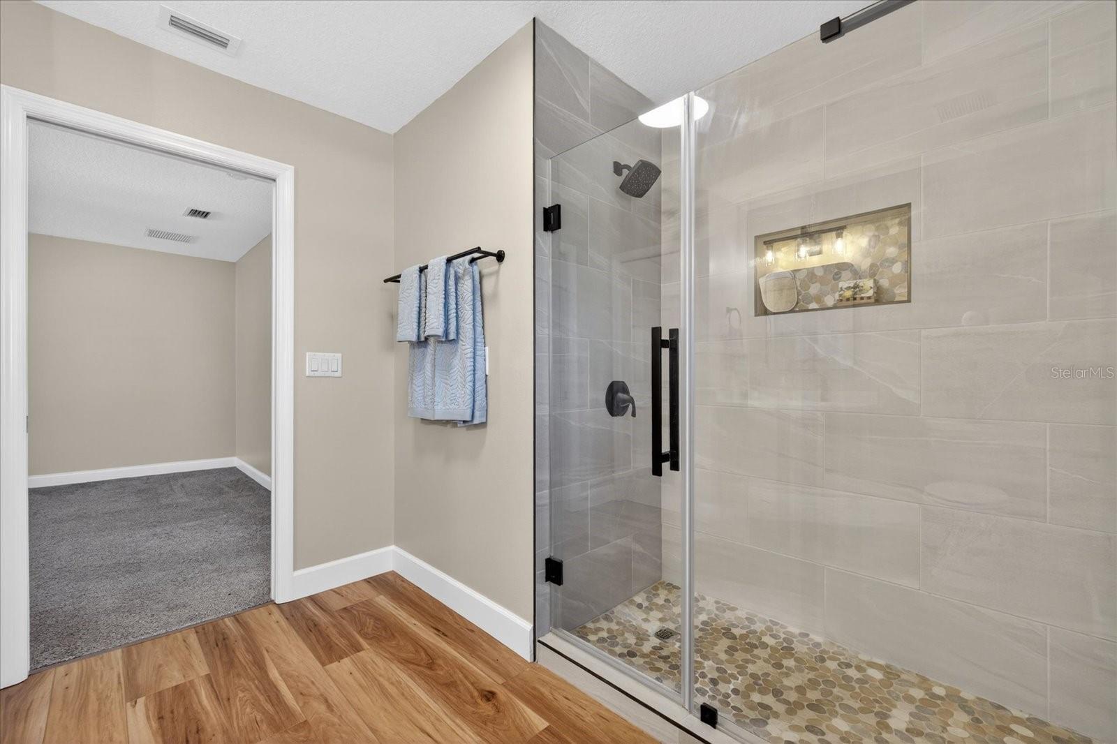 Image 42 of 74 For 3339 Seaway Drive