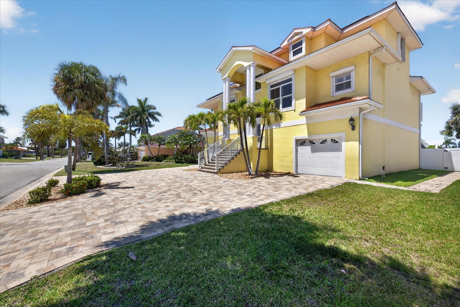 Image 66 of 74 For 3339 Seaway Drive