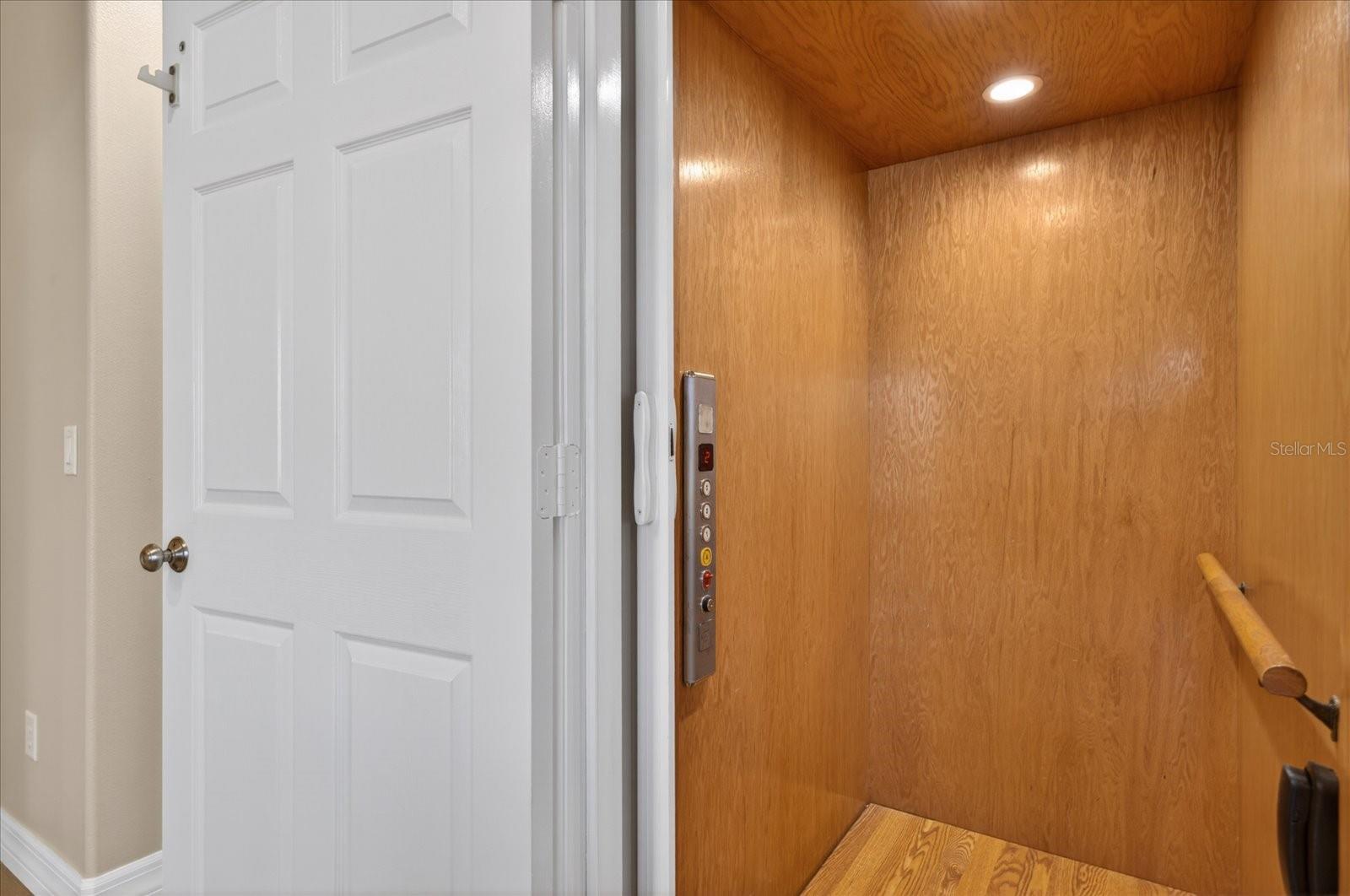 Image 7 of 74 For 3339 Seaway Drive