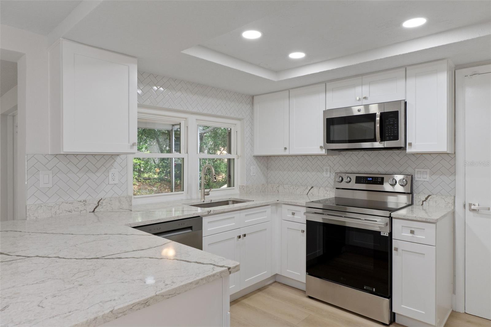 Image 13 of 44 For 8501 Mill Creek Lane