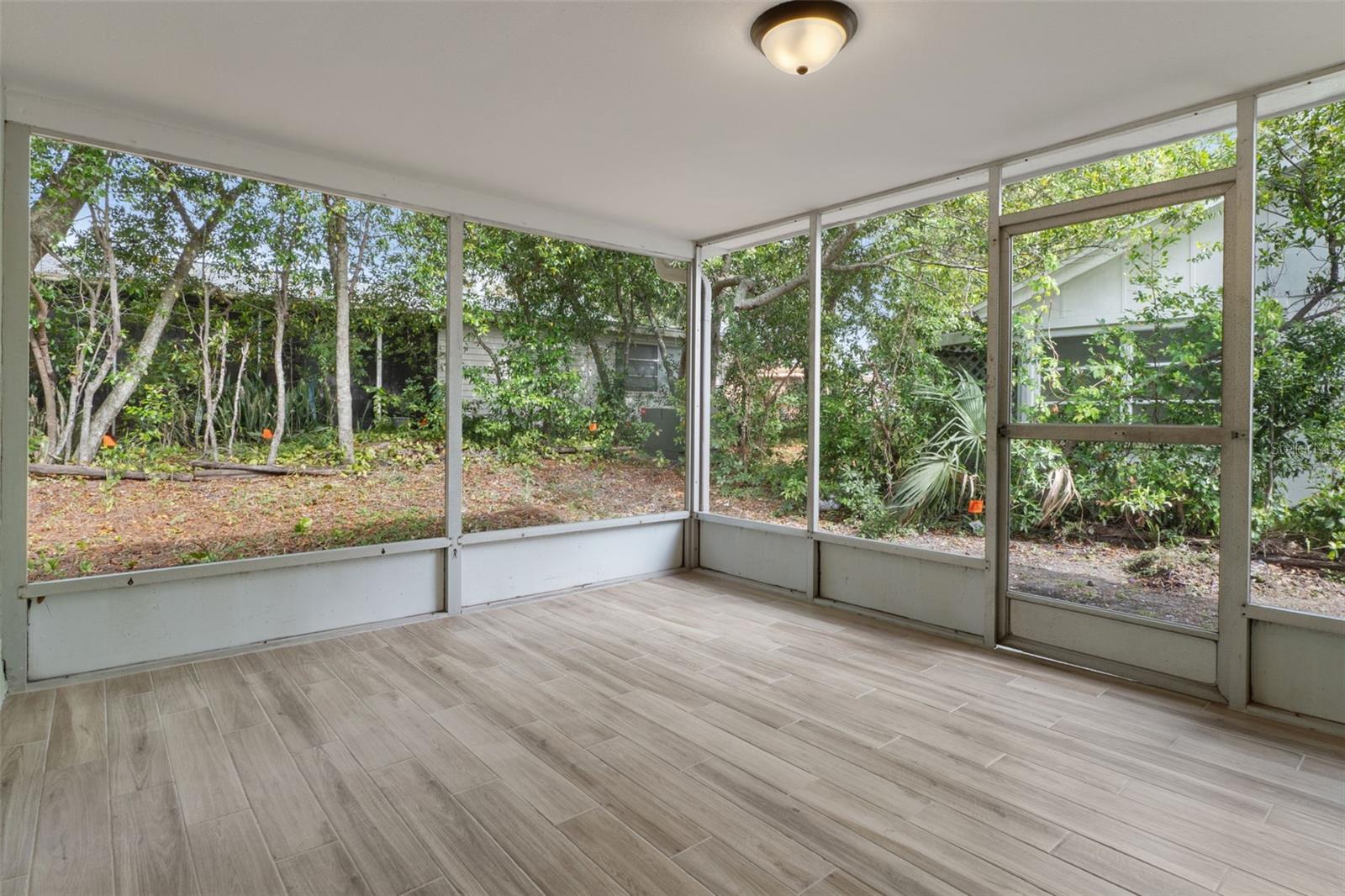 Image 32 of 44 For 8501 Mill Creek Lane