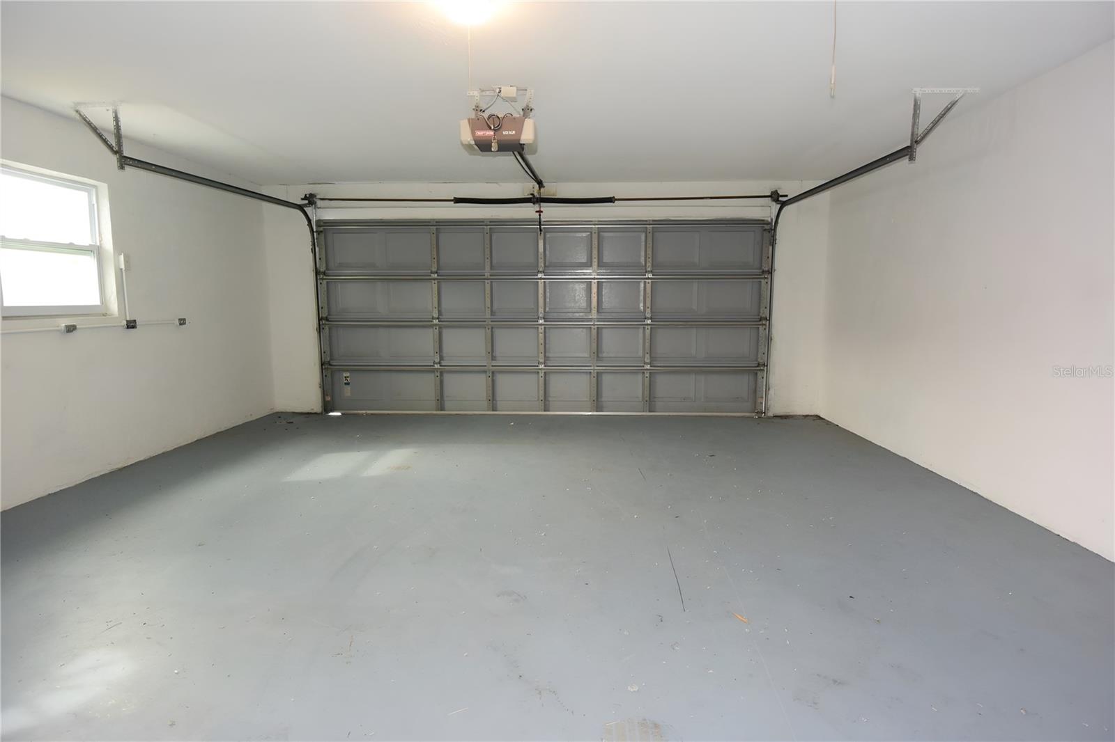 Image 35 of 42 For 5484 Alderwood Street