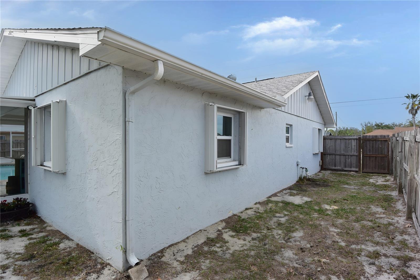 Image 39 of 42 For 5484 Alderwood Street