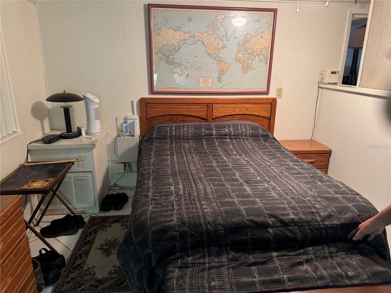 Image 12 of 27 For 542 Roanoke Street