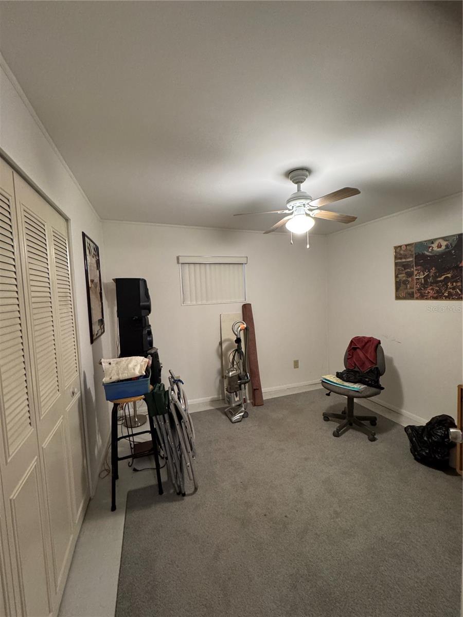 Image 14 of 27 For 542 Roanoke Street