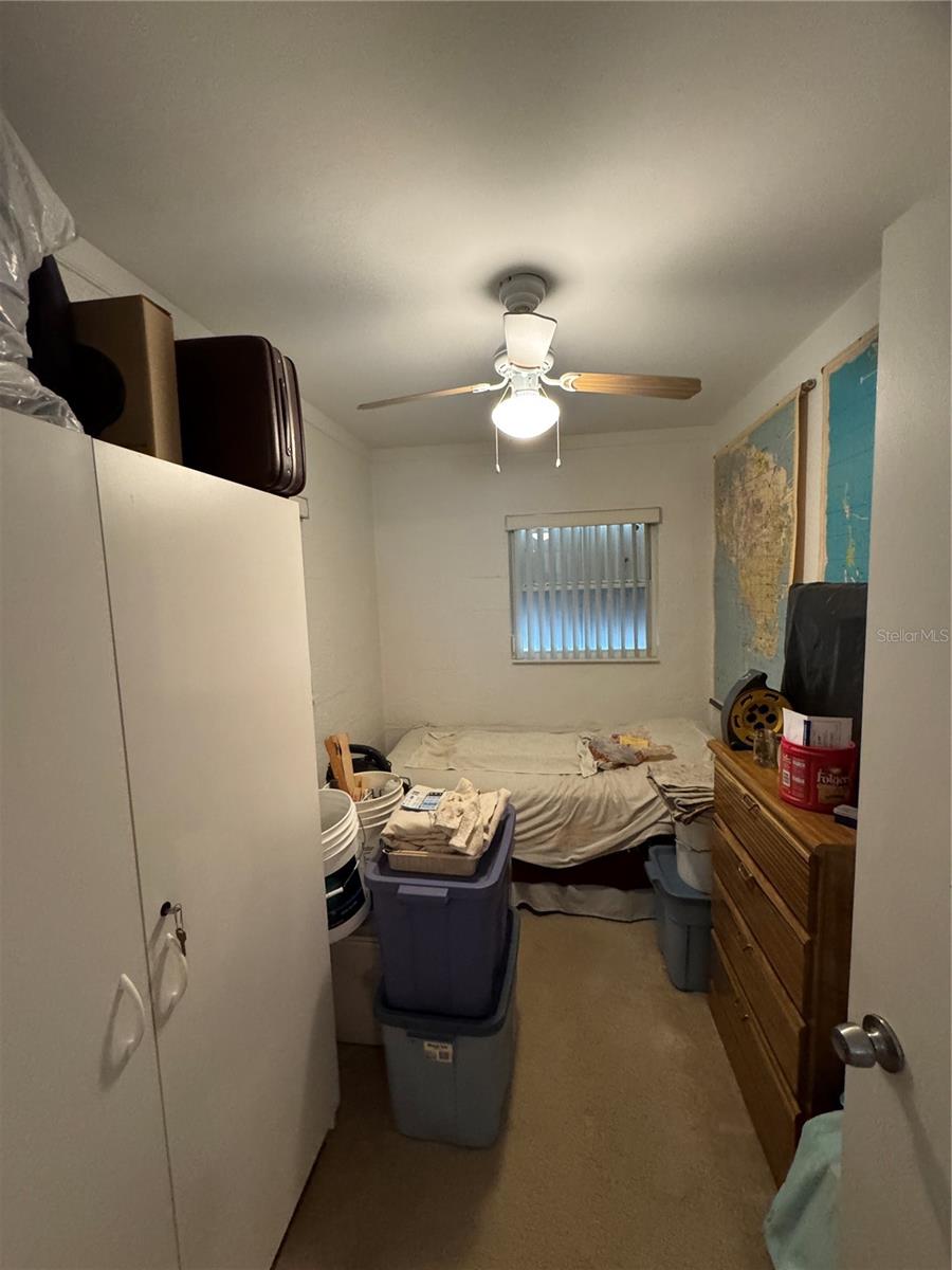 Image 21 of 27 For 542 Roanoke Street