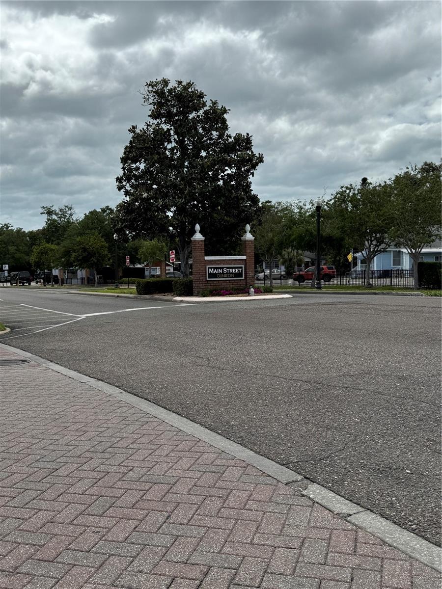 Image 25 of 27 For 542 Roanoke Street