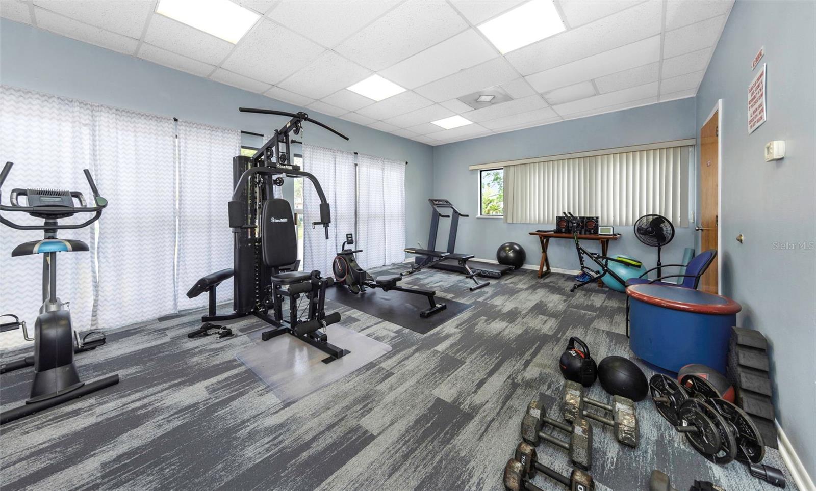 Image 27 of 42 For 1500 Sunset Road F7