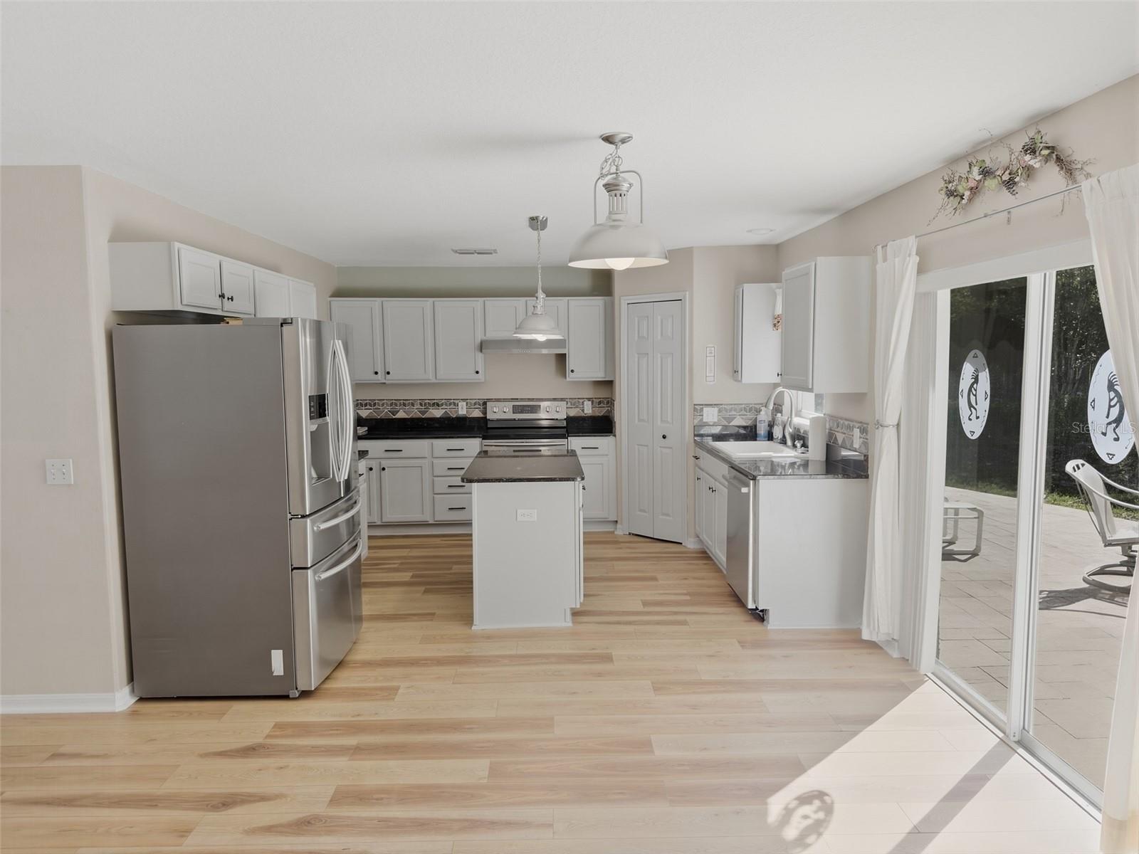 Image 14 of 59 For 13302 Mitten Lane