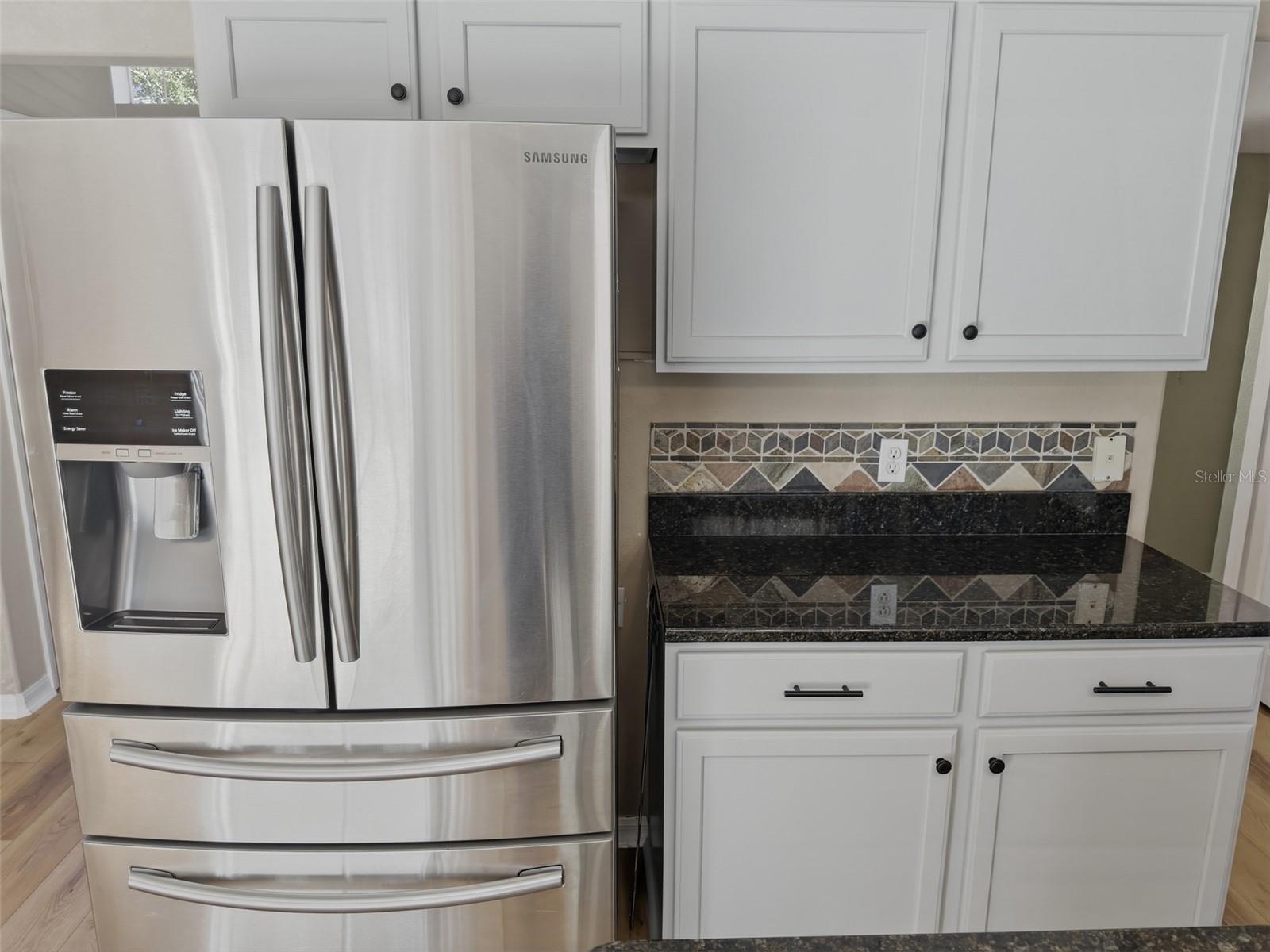 Image 19 of 59 For 13302 Mitten Lane