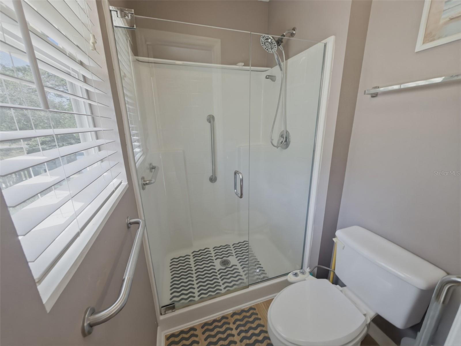 Image 35 of 59 For 13302 Mitten Lane