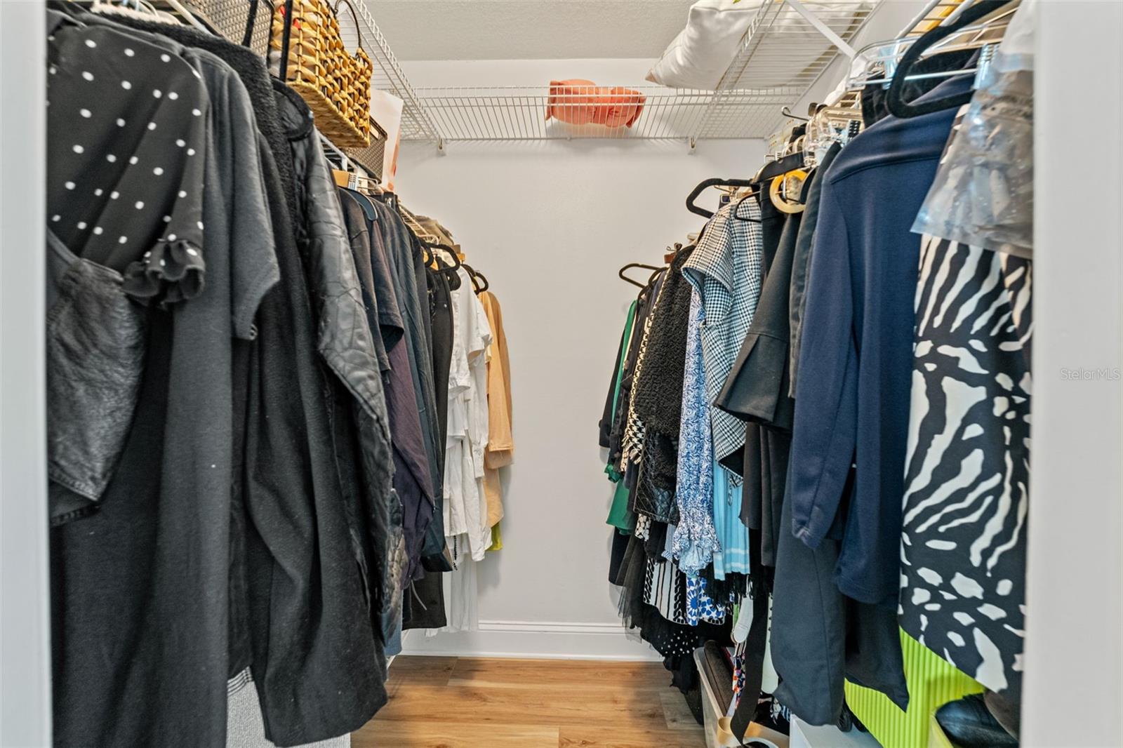 Image 20 of 42 For 11487 Linden Drive