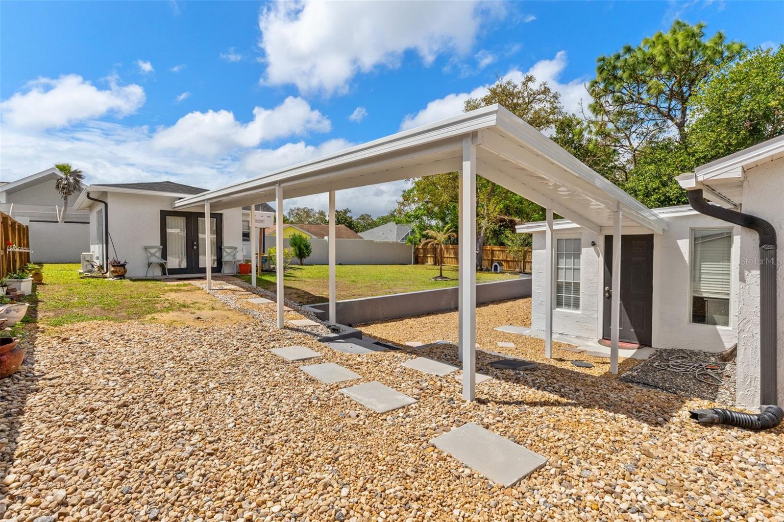 Image 37 of 42 For 11487 Linden Drive