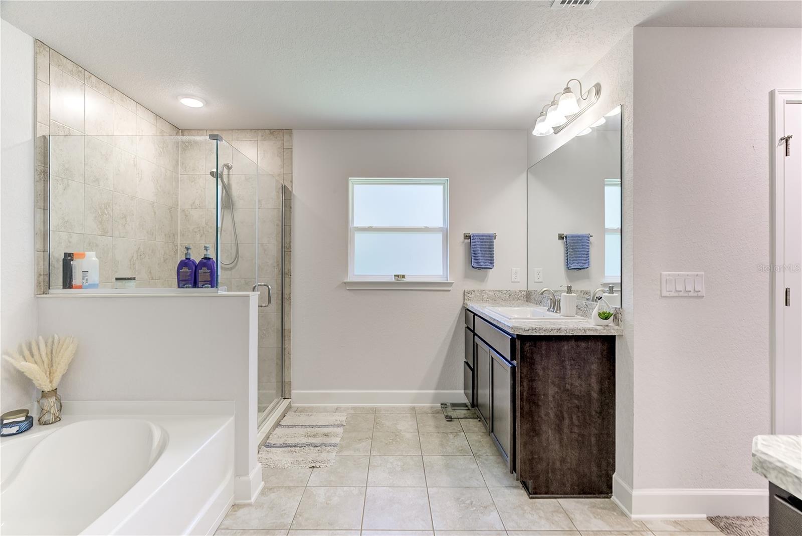 Image 11 of 25 For 71 Bells Of Ireland Court