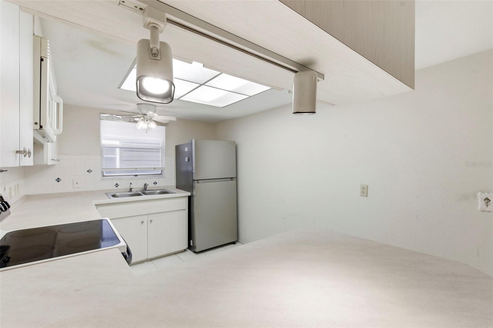 Image 12 of 83 For 4101 Passport Lane 203