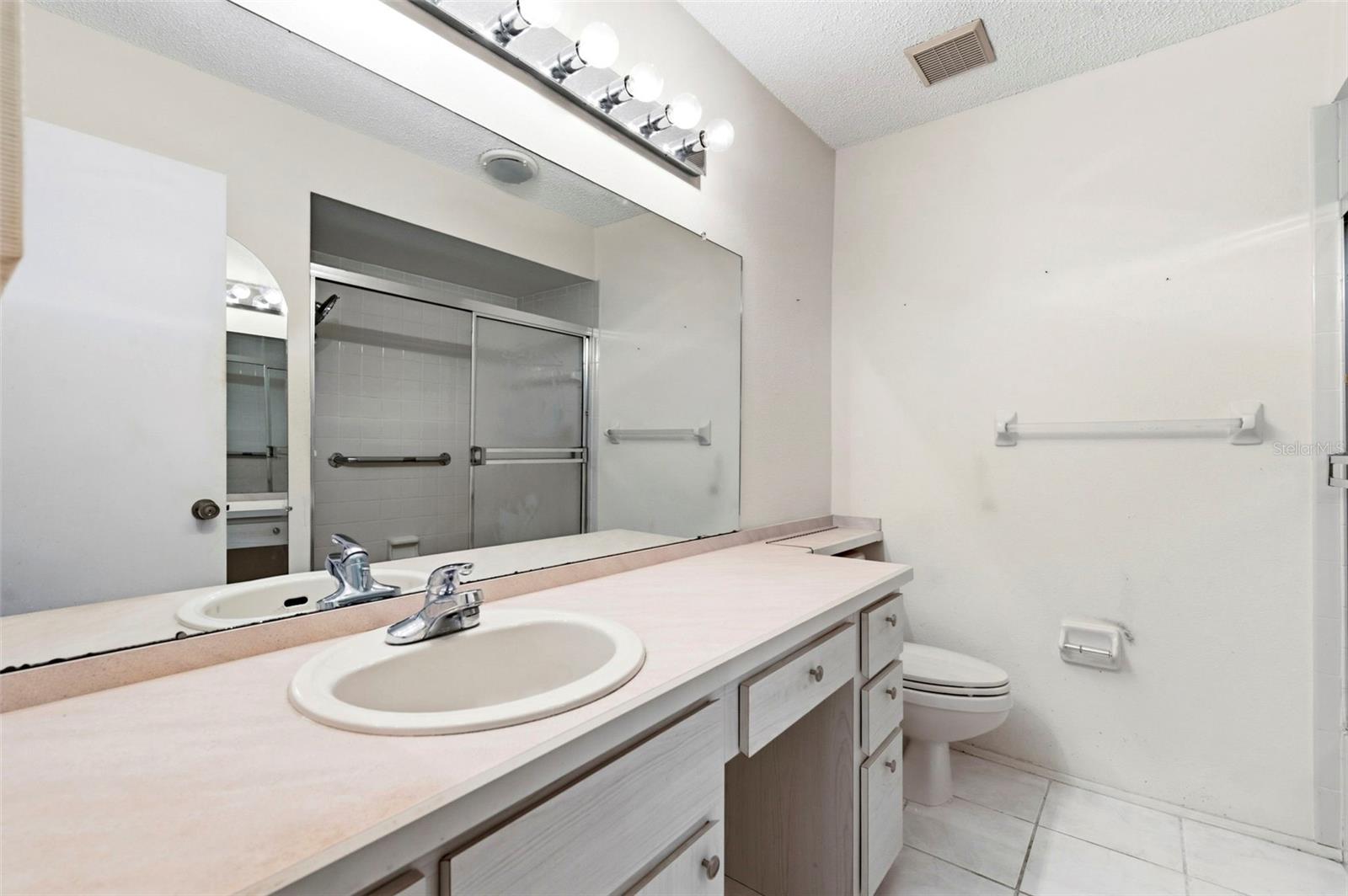 Image 31 of 83 For 4101 Passport Lane 203