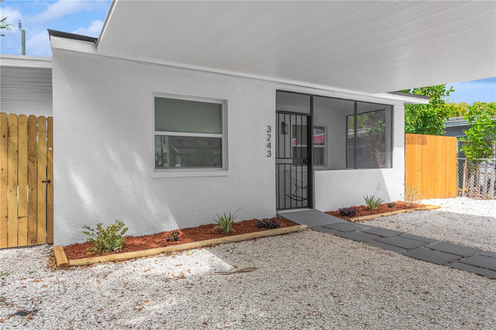 Details for 3243 6th Avenue S, ST PETERSBURG, FL 33712