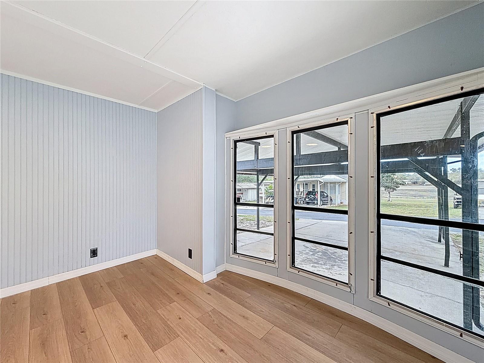 Image 11 of 27 For 9569 Gray Fox Drive