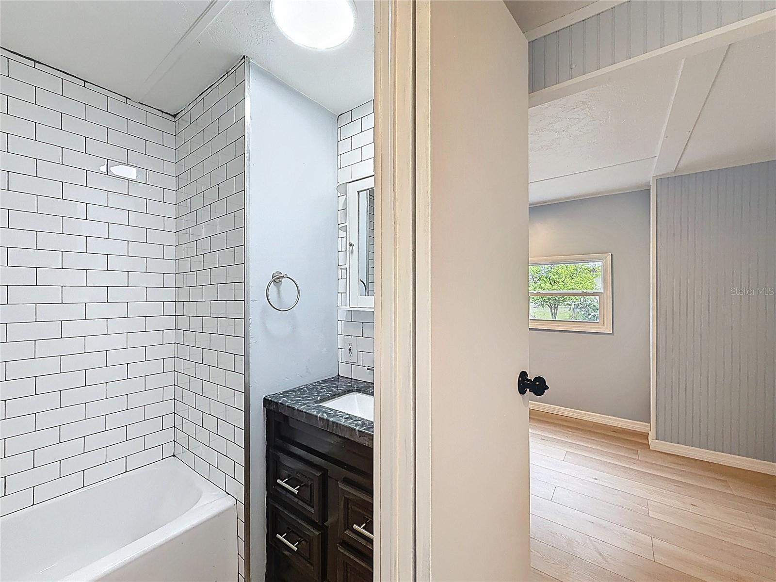 Image 7 of 27 For 9569 Gray Fox Drive