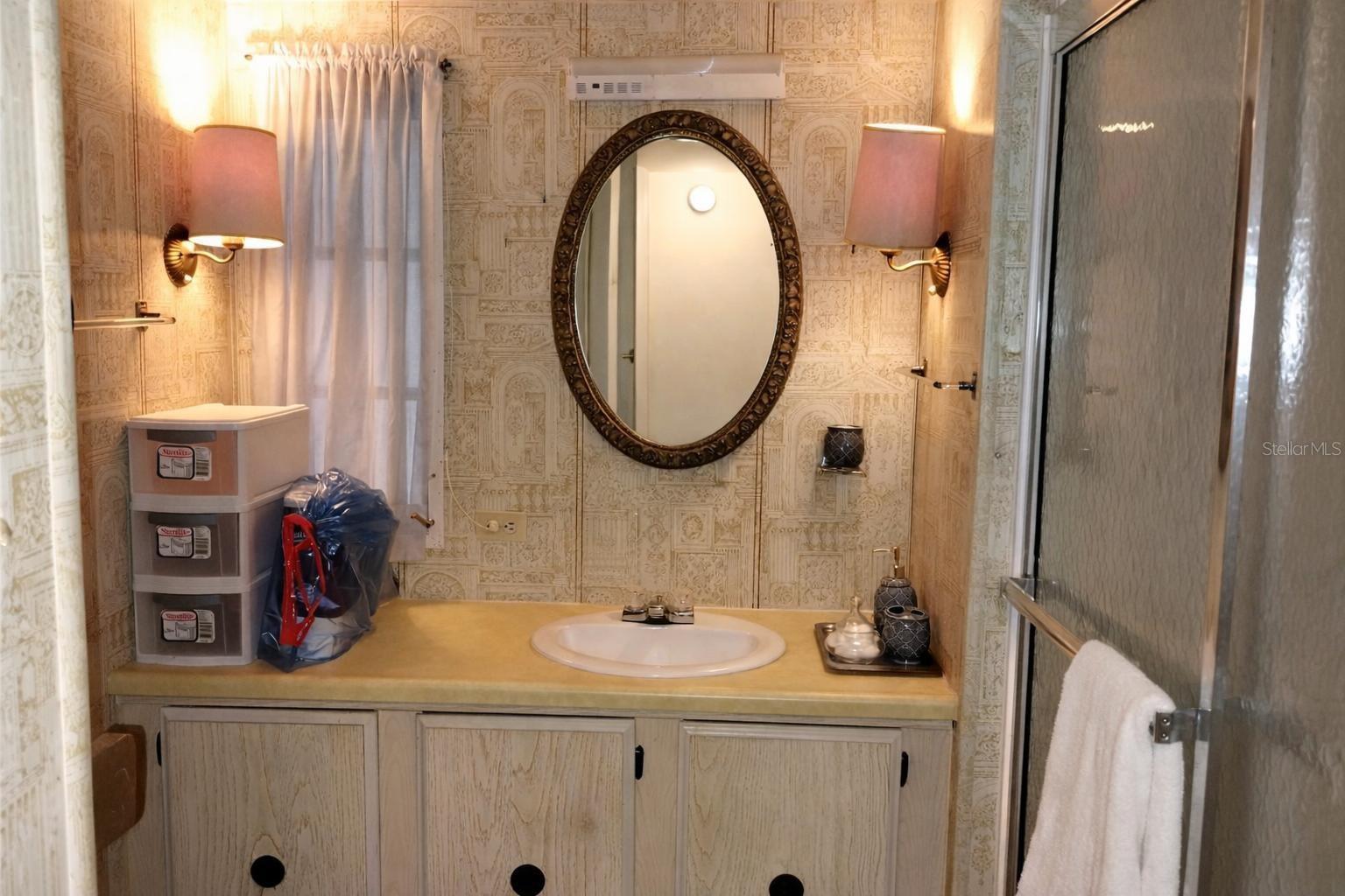 Listing photo id 11 for 7409 Skyline Drive