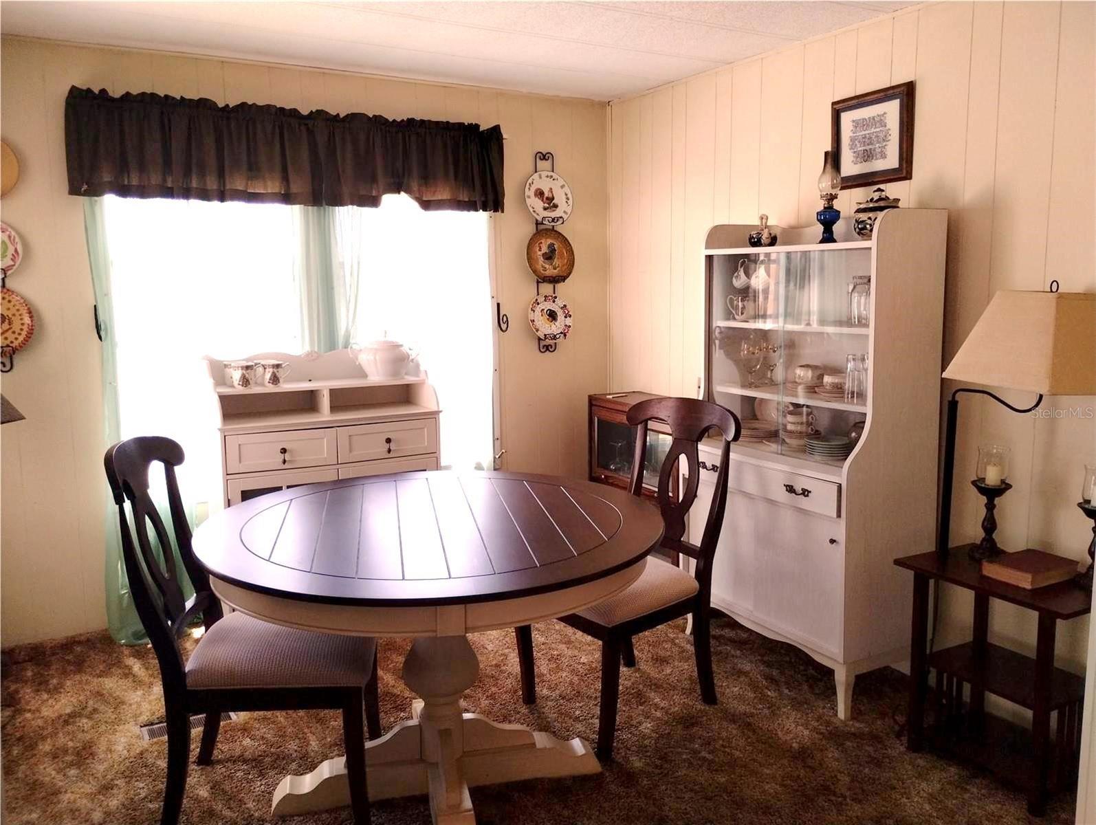 Listing photo id 0 for 7409 Skyline Drive