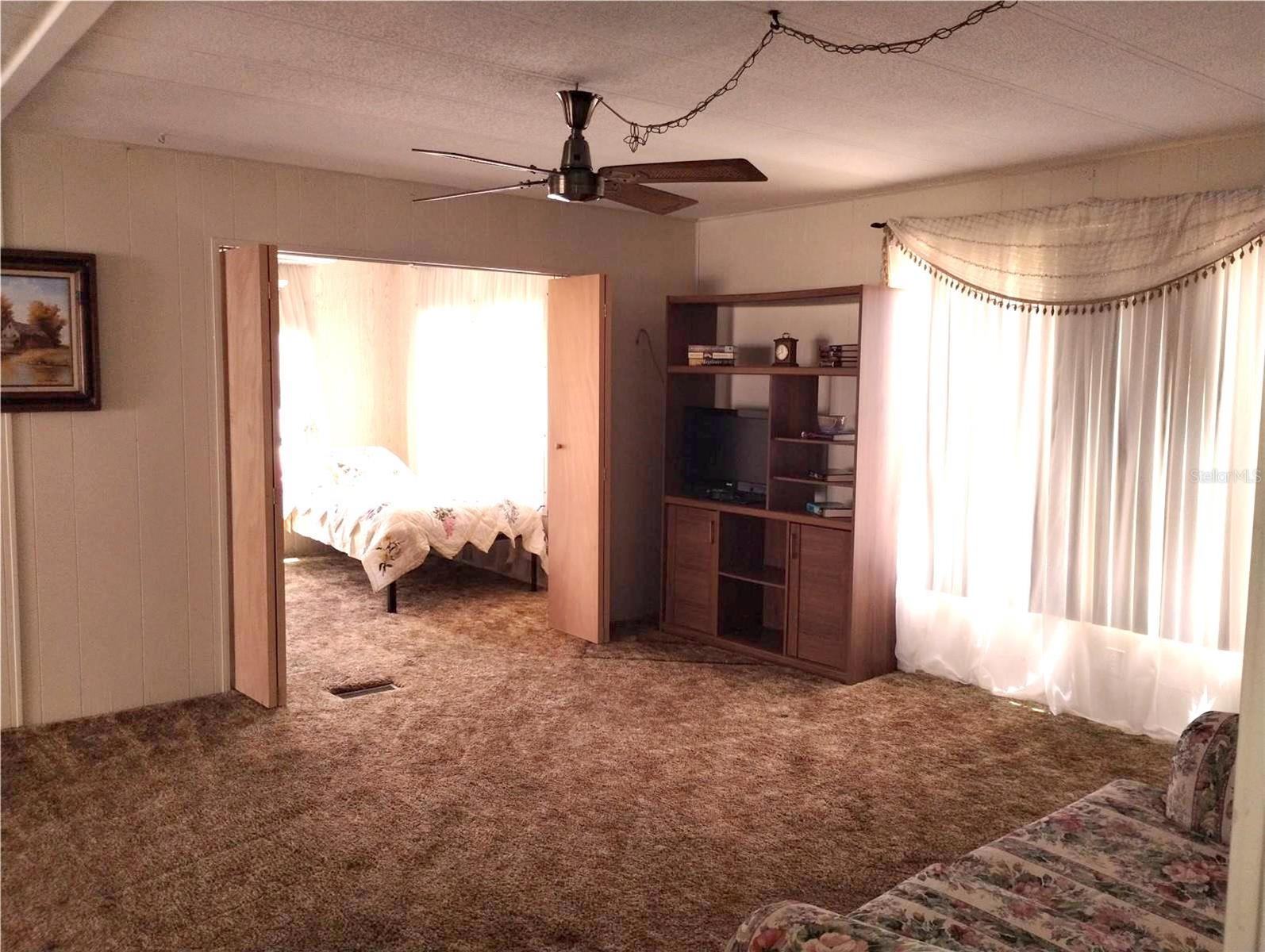 Listing photo id 3 for 7409 Skyline Drive