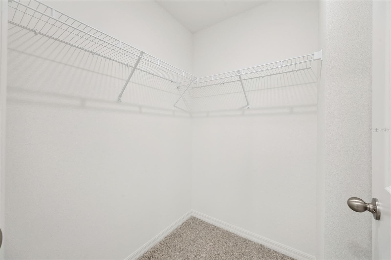 Image 38 of 43 For 5209 Luisa Court