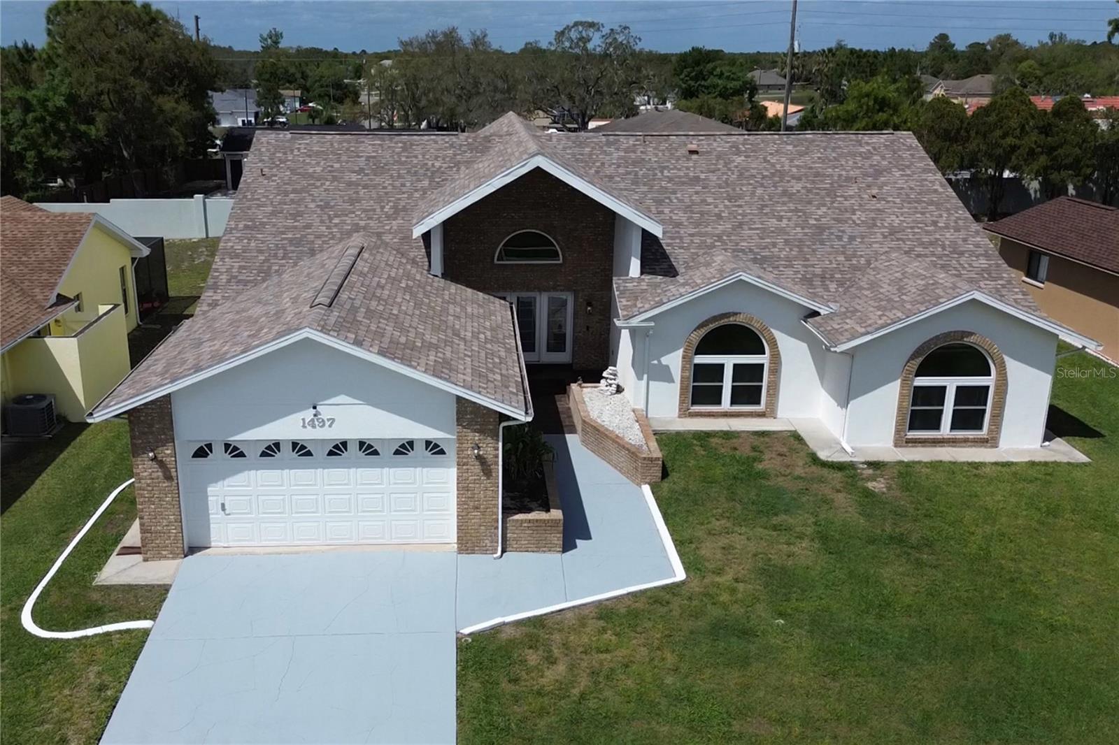 Image 2 of 91 For 1497 Overland Drive