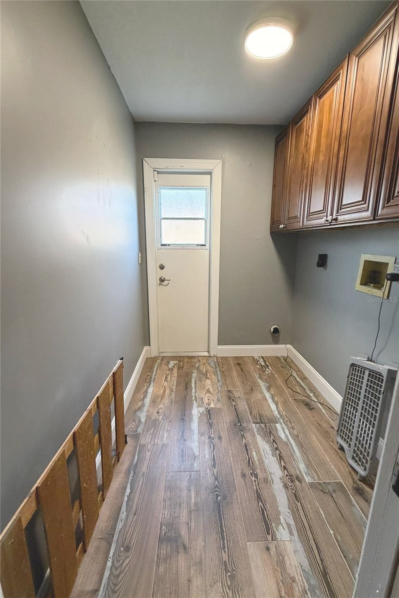 Image 91 of 91 For 1497 Overland Drive