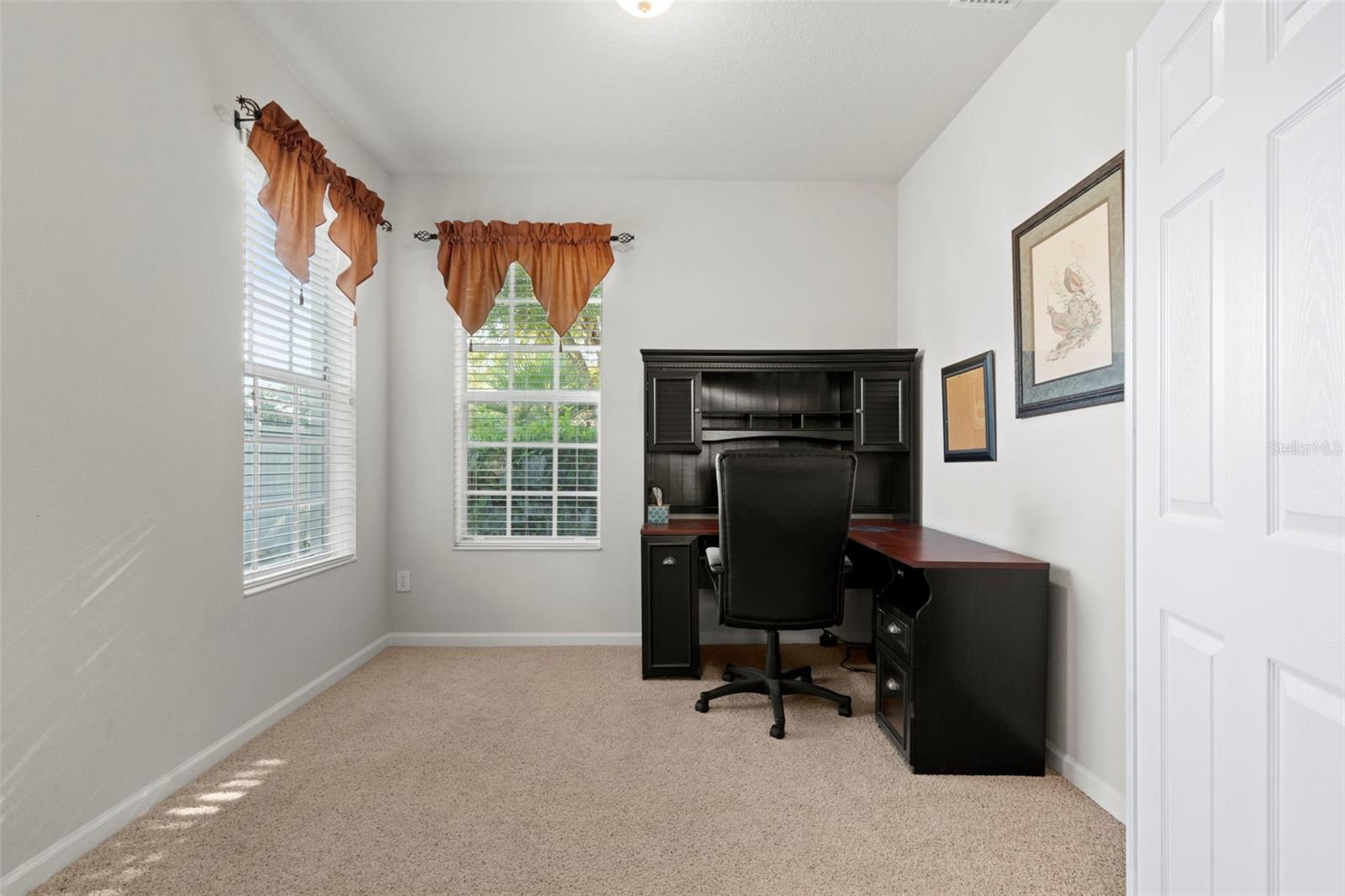 Image 7 of 55 For 13723 Eastfork Lane