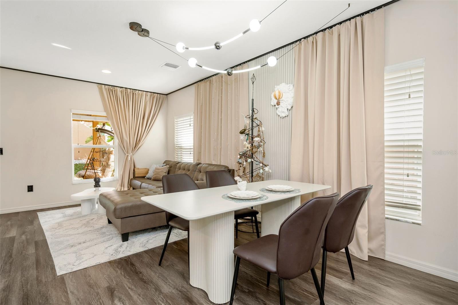 Image 12 of 37 For 1819 Sommarie Way