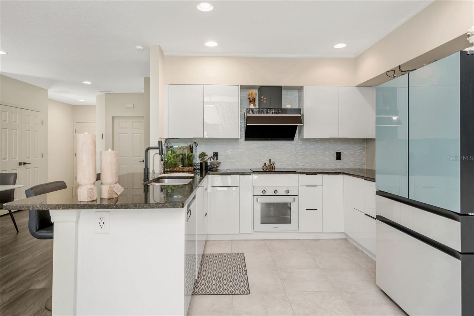 Image 14 of 37 For 1819 Sommarie Way